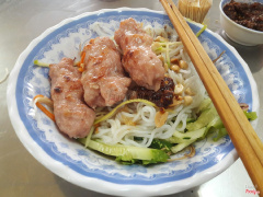 Bún nem nướng