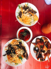 Nộm bò khô + chim quay 