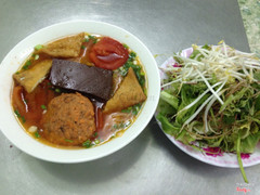 Bún riêu
