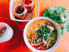 Bún bò 25k