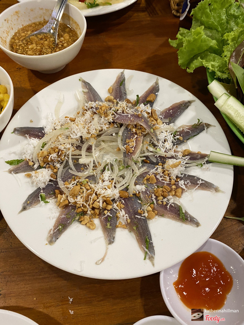 Gỏi cá trích nhỏ