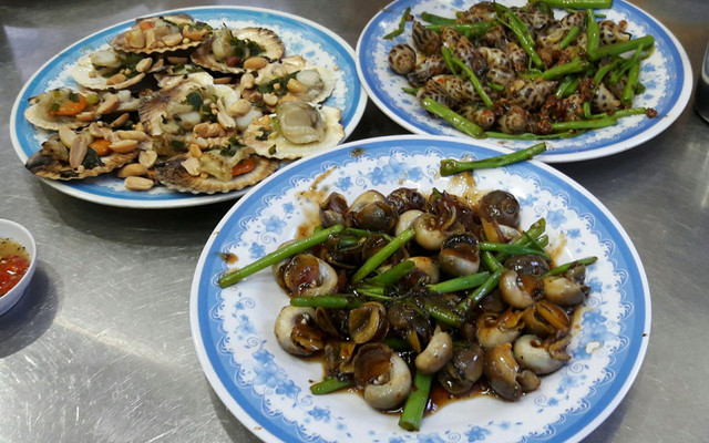 Cô Thơm - Quán Ốc Ghẹ