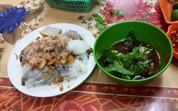 Gà Tần, Bánh Cuốn Nóng & Bún Chả - Trần Bình