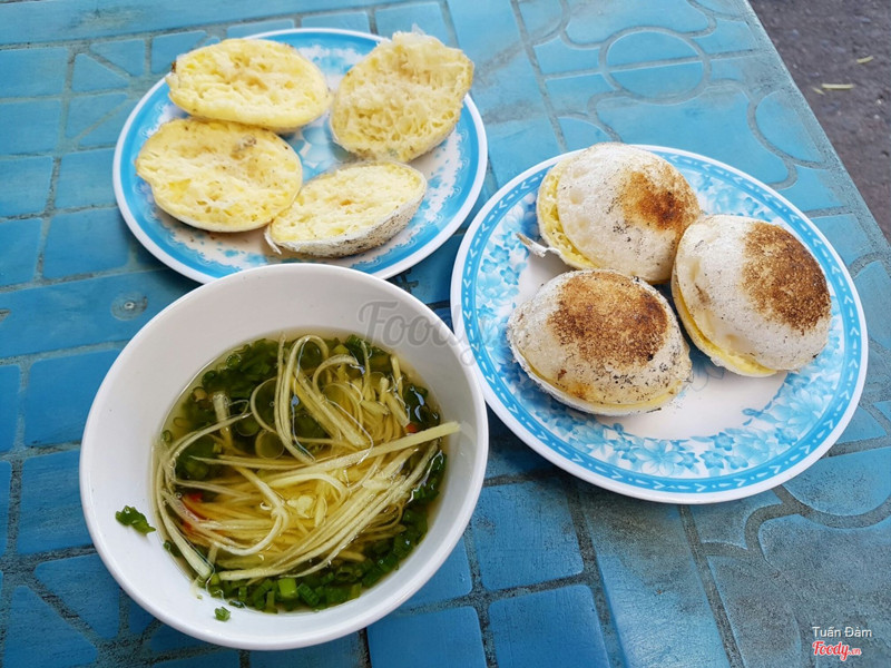 Bánh căn trứng gà