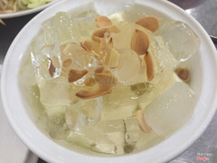 Chè khúc bạch