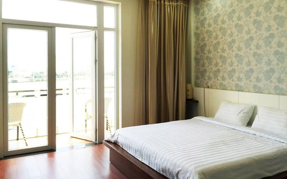 Blossom Hotel