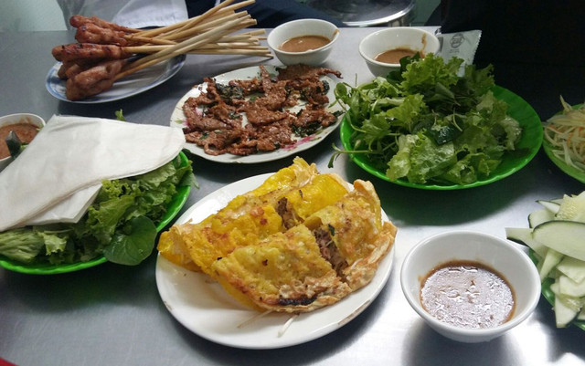 Đức Thành - Bánh Xèo & Bún Thịt Nướng