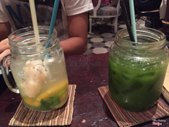 Season 2 và season 4