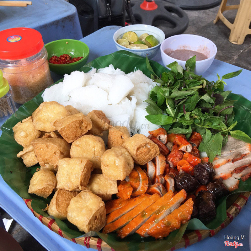 bún đậu mẹt