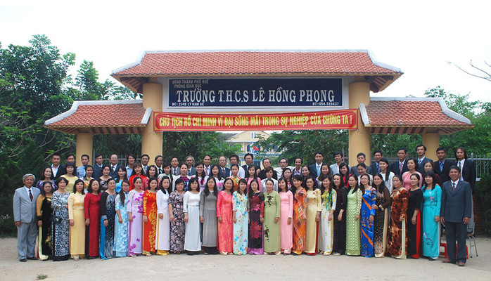 Trường THCS Lê Hồng Phong