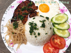 CƠM TẤM SƯỜN BÌ TRỨNG