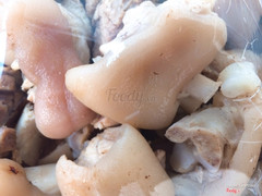 Khoanh giò cắt nhìn mê ly :)