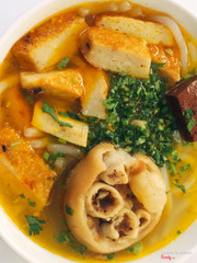 Bánh canh Giò Chả Cá