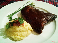 BBQ pork ribs 275k++