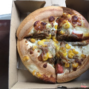 Pizza 29k thanh cua cá ngừ rất ngon