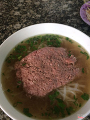 Phở tái- tô lớn