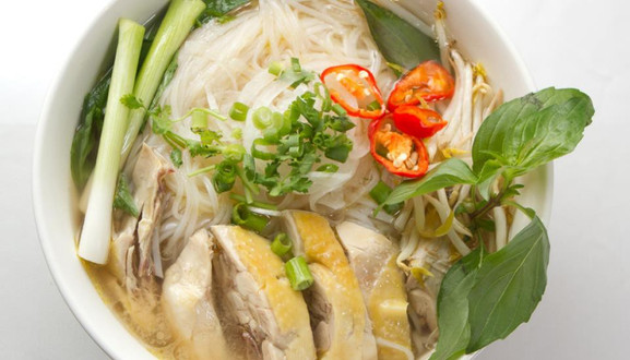 Phở Gà Phố Cổ - Phan Xích Long