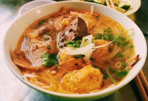 Bún Bò Tân Phú - Huỳnh Văn Gấm