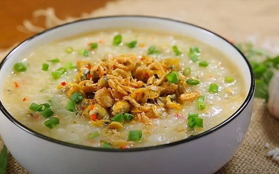 Xưa Quán - Cháo Hến, Bò Kho & Nước Ép Trái Cây - Khu Phố Uni Town