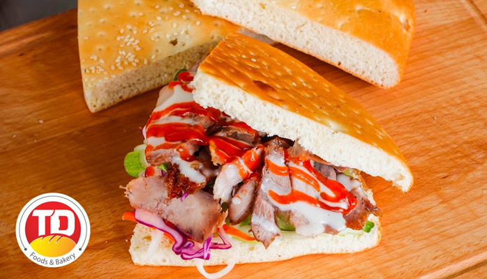 Bánh Mì Kebab Táo Đỏ - Phan Đình Phùng