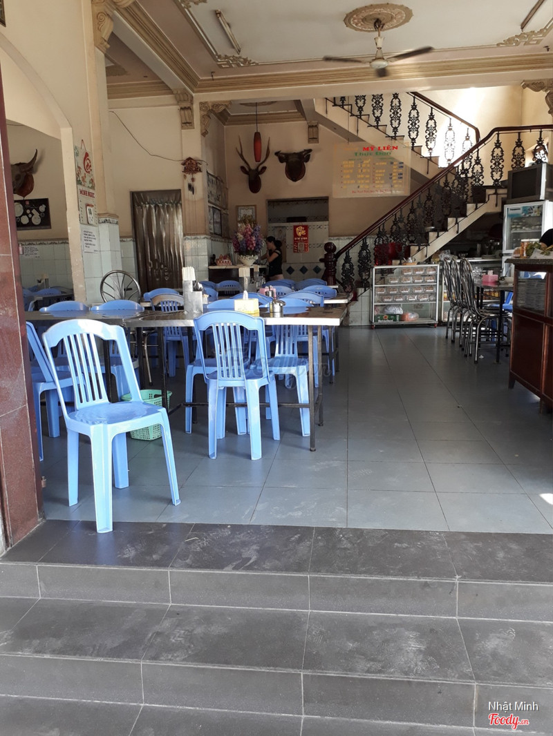 Kh&#244;ng gian qu&#225;n