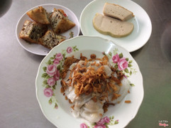 Bánh cuốn
