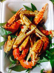 Càng ghẹ rang muối ớt