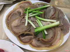 bắp bò luộc