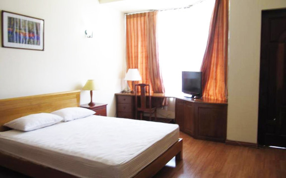 Moonlight Serviced Apartment