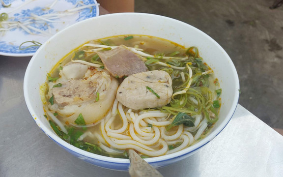 Bằng Lăng - Phở, Bún Bò & Bún Đậu Mắm Tôm