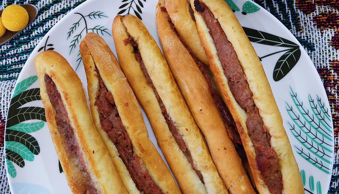 Bánh Mì Que - Nguyễn Biểu