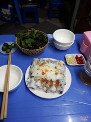 Bánh Cuốn Trứng