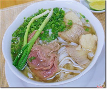 Phở tái gầu