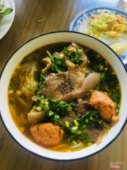 Miếng giò to chà bá lửa