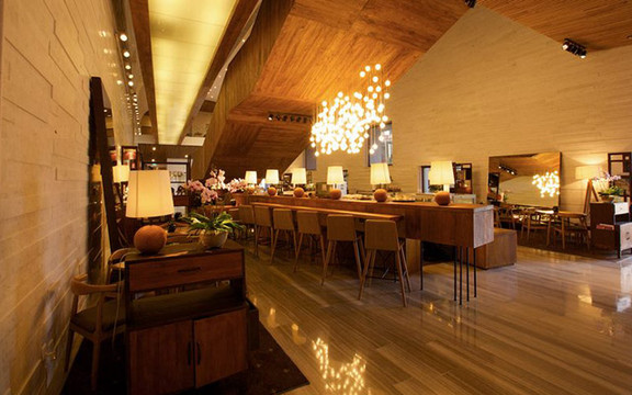 GEM Lounge - GEM Center