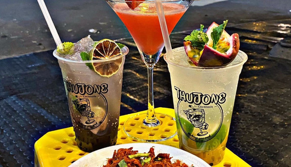 Thujone Cocktails