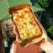 Pizza bò băm