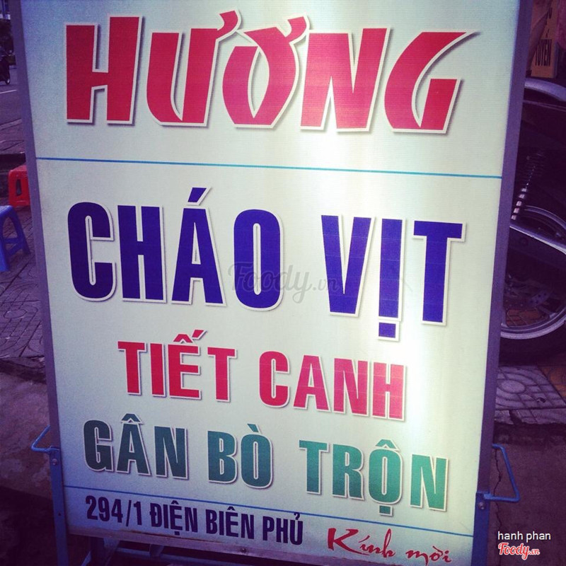 Hương cháo vịt bán đc 15-16 năm rồi . Nếu hỏi về quán cháo vịt ngay cây xăng total cũ đường điện Biên Phủ thì nhiều ng biết lắm nha