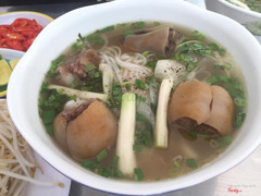 phở đuôi bò
