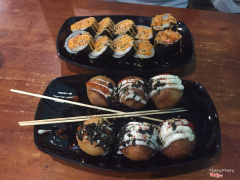 Kimbap và Takoyaki