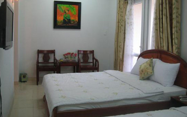 Thiên Sơn Hotel