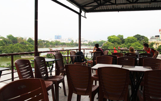 Vườn Phố Cổ Cafe