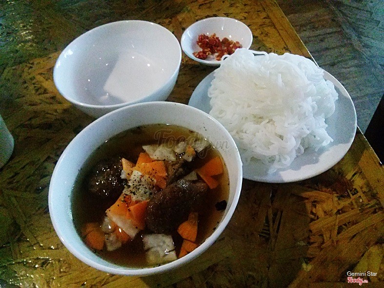 Bún thịt nướng 35k