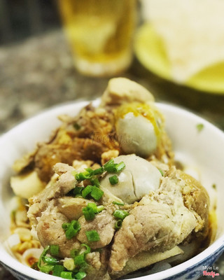 Mì quảng xí quách tô lớn.