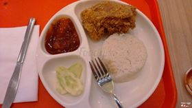 cơm gà truyền thống