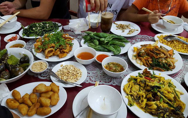 Quang Bắc - Cơm Phở & Bê Chao Chính Hiệu