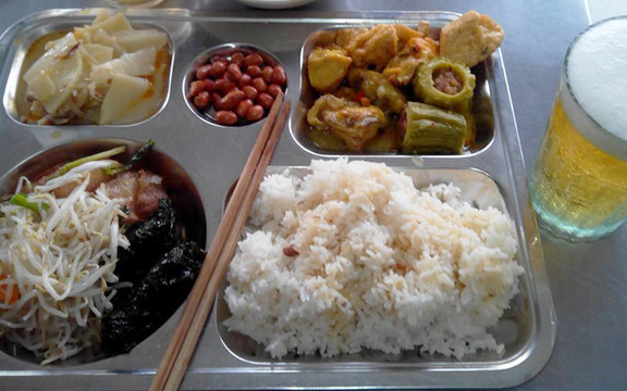 Cơm Tiệm - Cơm Văn Phòng