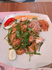 Miến xào Sukiyaki với hải sản