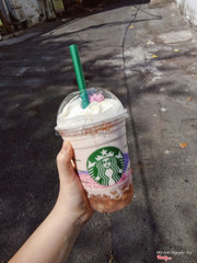 Pink Peach Blossom Cream Frappuccino