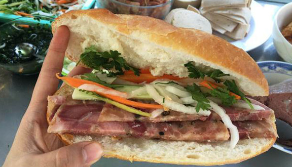 Bánh Mì Thịt Nguội & Giải Khát